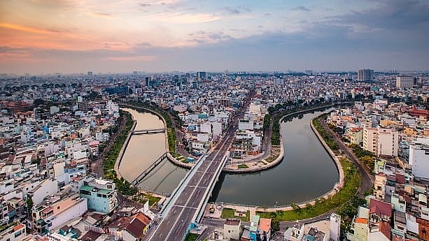 Bất động sản Việt Nam dậy sóng, ai sẽ dẫn đầu? bat dong san viet nam day song ai se dan dau