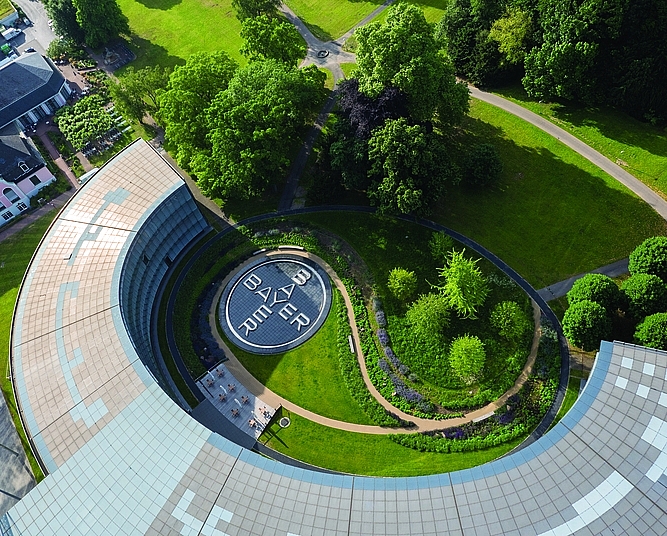 Bayer đặt tiêu chuẩn cao về tính minh bạch, bền vững và tương tác bayer dat tieu chuan cao ve tinh minh bach ben vung va tuong tac