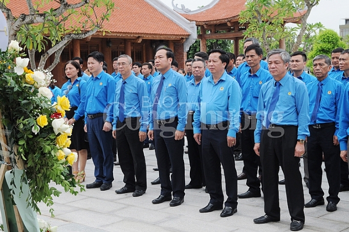 cong doan cong thuong viet nam dang huong tuong niem dong chi nguyen duc canh