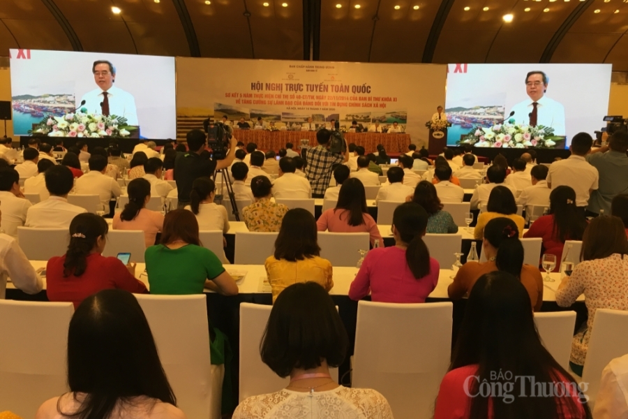 Tín dụng chính sách Trụ cột quan trọng của Chương trình mục tiêu quốc gia giảm nghèo bền vững tin dung chinh sach tru cot quan trong cua chuong trinh muc tieu quoc gia giam ngheo ben vung