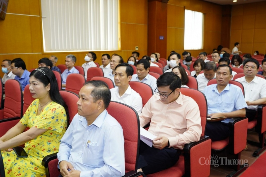 Bộ Công Thương sơ kết công tác 6 tháng đầu năm và triển khai nhiệm vụ 6 tháng cuối năm Bộ Công Thương sơ kết công tác 6 tháng đầu năm và triển khai nhiệm vụ 6 tháng cuối năm