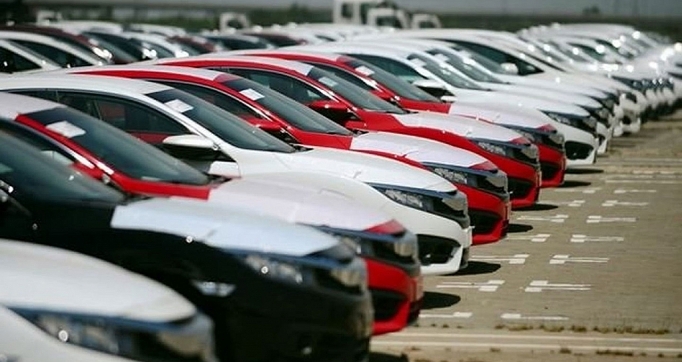 Nhập khẩu ô tô tăng hơn 500%, Bộ trưởng Bộ Công Thương yêu cầu rà soát nhap khau o to tang hon 500 bo truong tran tuan anh yeu cau ra soat