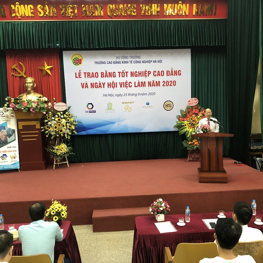 undefined 3259-img-3969