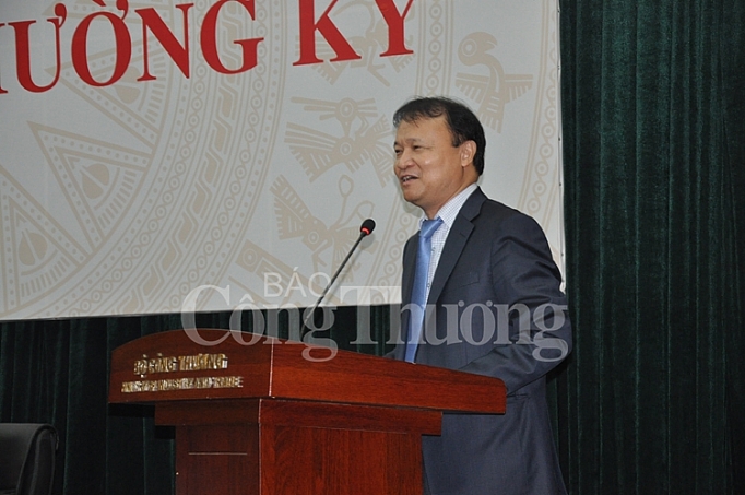 Họp báo thường kỳ: Bộ Công Thương giải đáp các vấn đề “nóng” hop bao thuong ky bo cong thuong giai dap cac van de nong