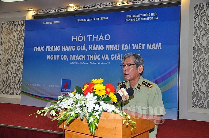 ti m gia i pha p loa i tru ha ng gian ha ng gia ra kho i thi truo ng