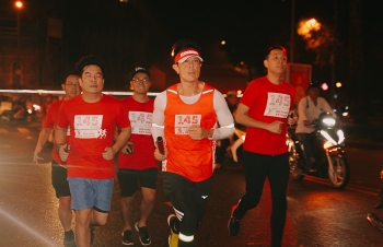 Chương trình chạy tiếp sức “Lên cùng Việt Nam: Hoàn thành “Đường chạy di sản”, tiếp tục “Đường chạy tương lai”