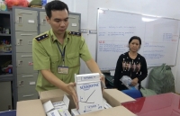 Truy quét hàng đội lốt nhãn hiệu nổi tiếng