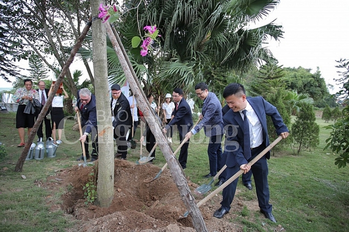 bao ve moi truong xa hoi hoa toan dan trong phong trao trong cay gay rung
