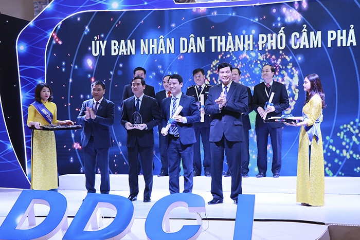 cong bo chi so ddci quang ninh 2018 cuc hai quan quang ninh va tp cam pha tiep tuc dan dau bang xep hang