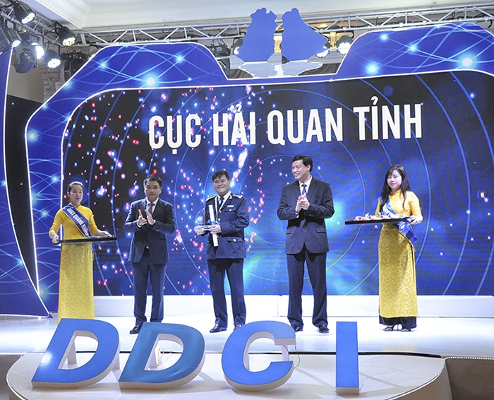 cong bo chi so ddci quang ninh 2018 cuc hai quan quang ninh va tp cam pha tiep tuc dan dau bang xep hang