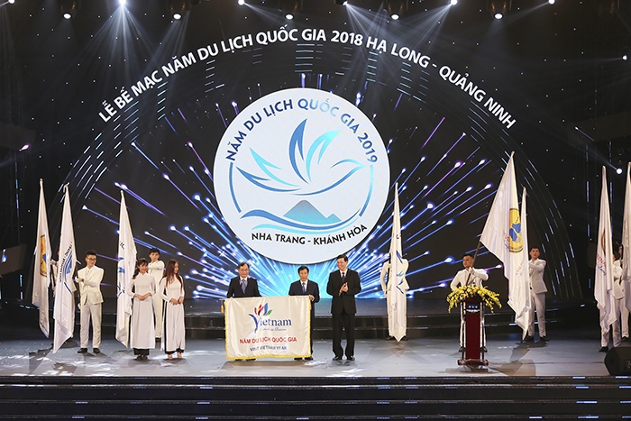 Bế mạc Năm Du lịch quốc gia 2018 – Hạ Long – Quảng Ninh be mac nam du lich quoc gia 2018 ha long quang ninh