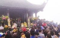 Biển người về trẩy hội Xuân Yên Tử 2019