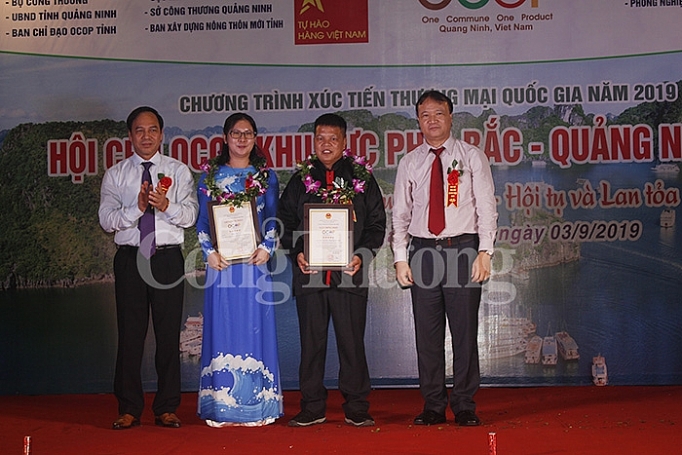 hon 400 gian hang tham du hoi cho ocop khu vuc phia bac quang ninh 2019