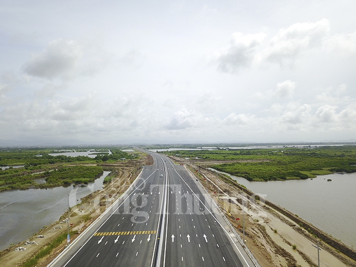Chính thức thông xe tuyến cao tốc Hạ Long – Hải Phòng và cầu Bạch Đằng quang ninh chinh thuc thong xe tuyen cao toc ha long hai phong va cau bach dang