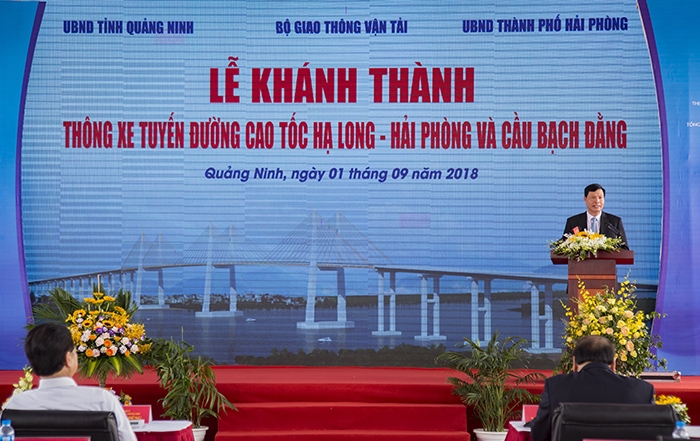 Chính thức thông xe tuyến cao tốc Hạ Long – Hải Phòng và cầu Bạch Đằng quang ninh chinh thuc thong xe tuyen cao toc ha long hai phong va cau bach dang