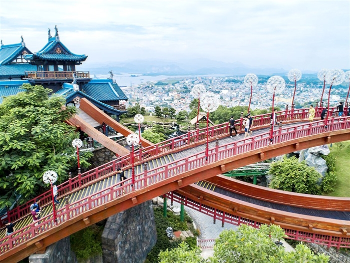quang ninh thay doi de xung tam voi vi the