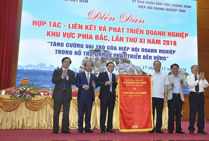 Tăng cường vai trò của Hiệp hội doanh nghiệp trong hỗ trợ DNVVV phát triển bền vững tang cuong vai tro cua hiep hoi doanh nghiep trong ho tro dnvvv phat trien ben vung