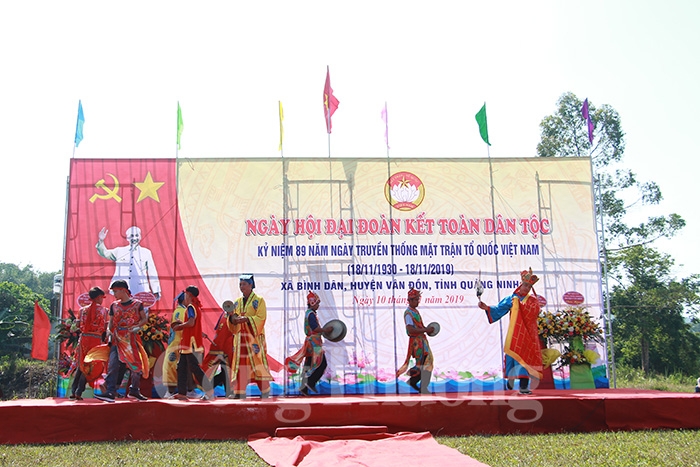 quang ninh soi noi ngay hoi dai doan ket toan dan toc tai huyen van don