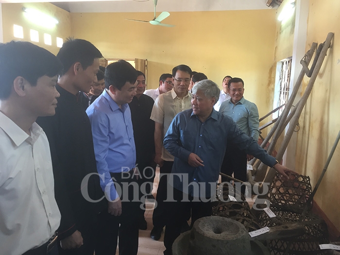 quang ninh soi noi ngay hoi dai doan ket toan dan toc tai huyen van don