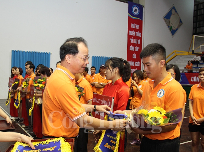 soi noi hoi thao chao mung ngay truyen thong nganh than