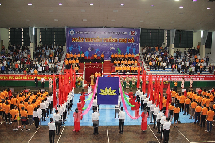 soi noi hoi thao chao mung ngay truyen thong nganh than