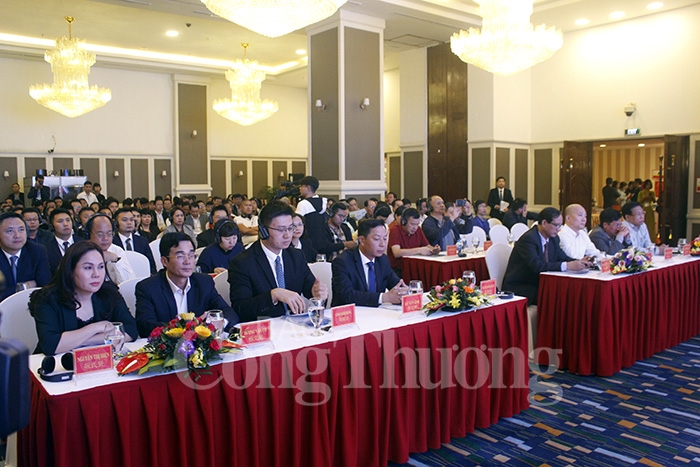 Xuất khẩu hàng nông, lâm, thủy sản sang Trung Quốc: Đáp ứng tốt các điều kiện để chiếm lĩnh thị trường xuat khau hang nong lam thuy san sang trung quoc dap ung tot cac dieu kien de chiem linh thi truong