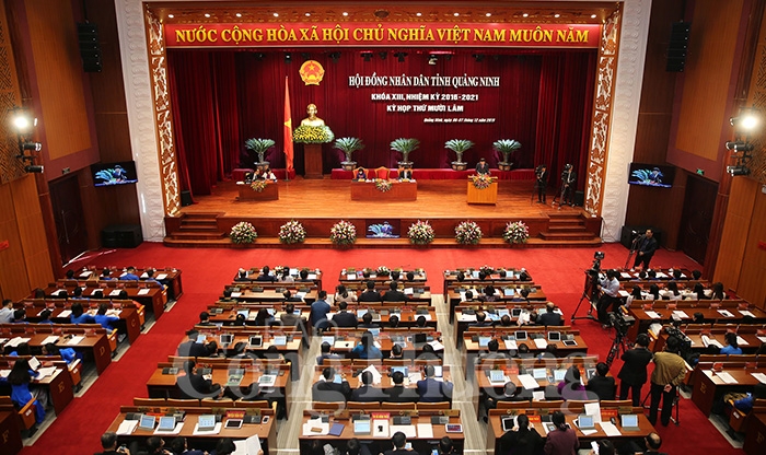 Quảng Ninh: Kinh tế năm 2019 tăng cao nhất trong 10 năm trở lại đây hdnd tinh quang ninh khoa xiii kinh te xa hoi nam 2019 dat nhieu thanh tuu quan trong