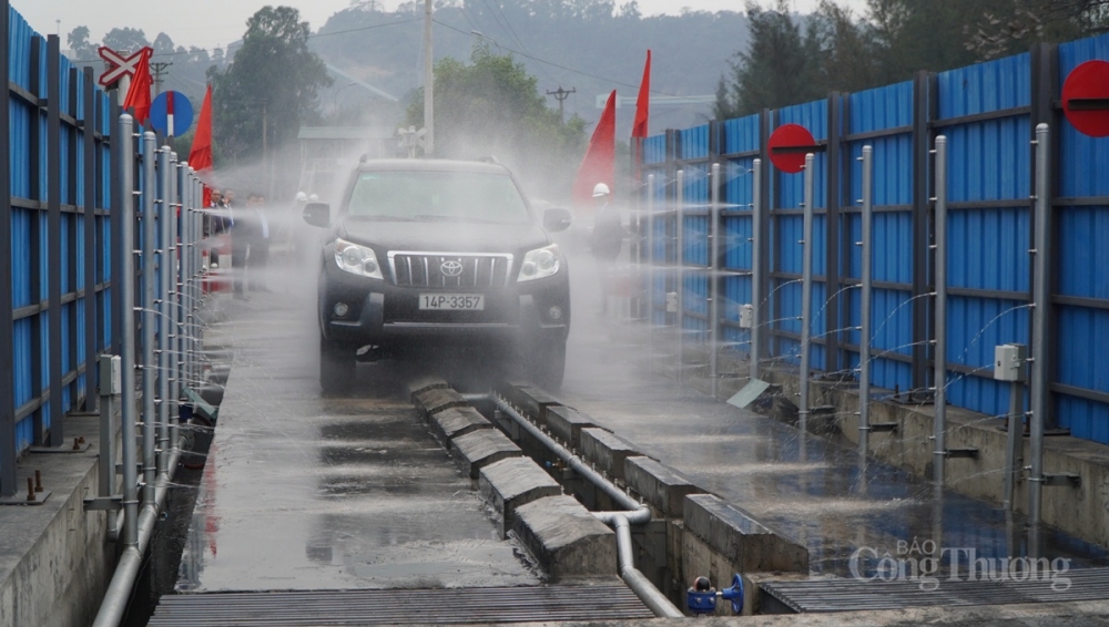 Trạm rửa xe ô tô tự động Trạm rửa xe ô tô tự động