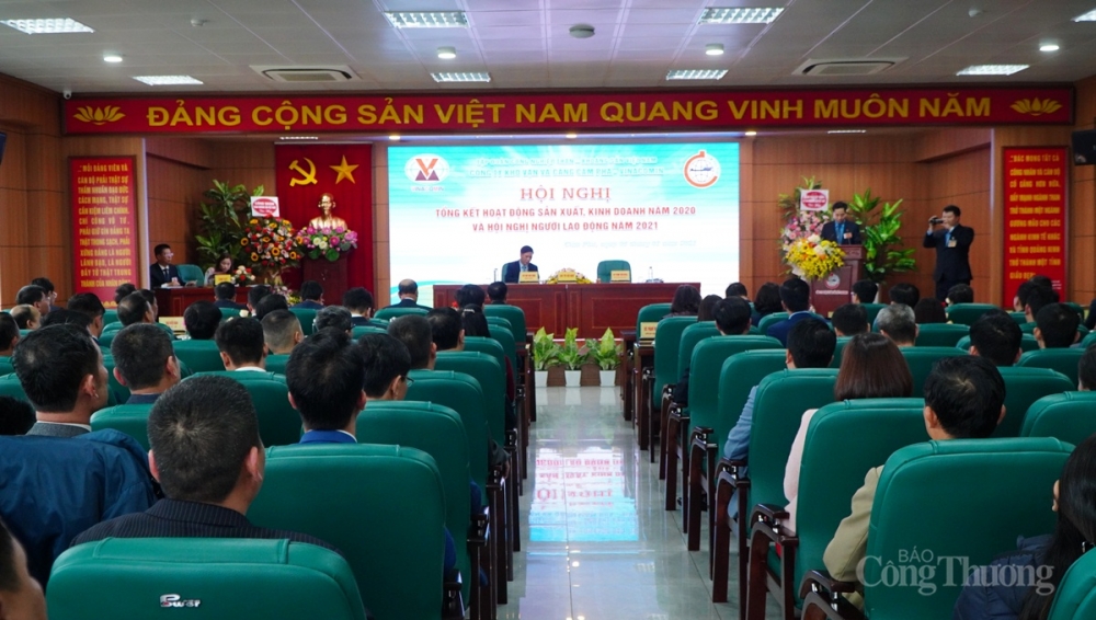 Nhiều giải pháp sẽ được triển khai tại Công ty Kho vận và Cảng Cẩm Phả trong năm 2021 Nhiều giải pháp sẽ được triển khai tại Công ty Kho vận và Cảng Cẩm Phả trong năm 2021