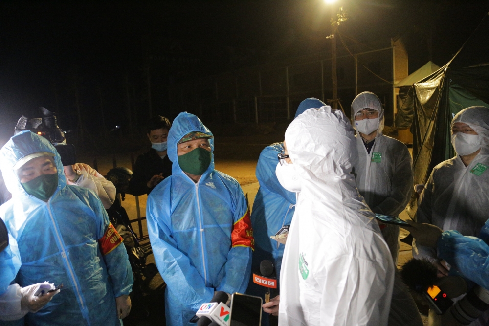 Phó Thủ tướng Vũ Đức Đam tin tưởng Hải Dương, Quảng Ninh sau 6 ngày nữa sẽ khoanh được ổ dịch