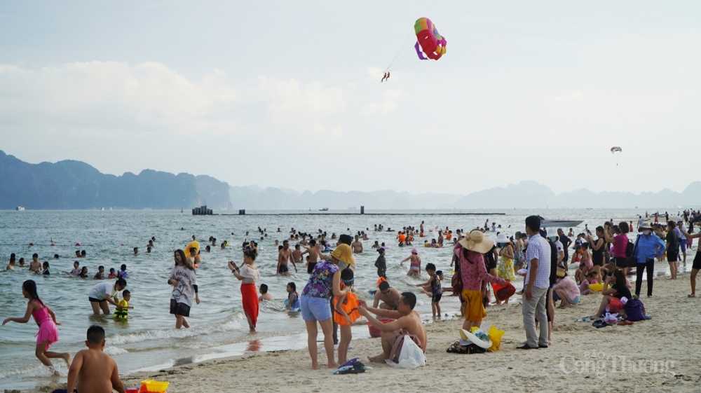 Tỉnh Quảng Ninh đang đẩy mạnh Đa dạng hóa, phát triển các sản phẩm du lịch mới