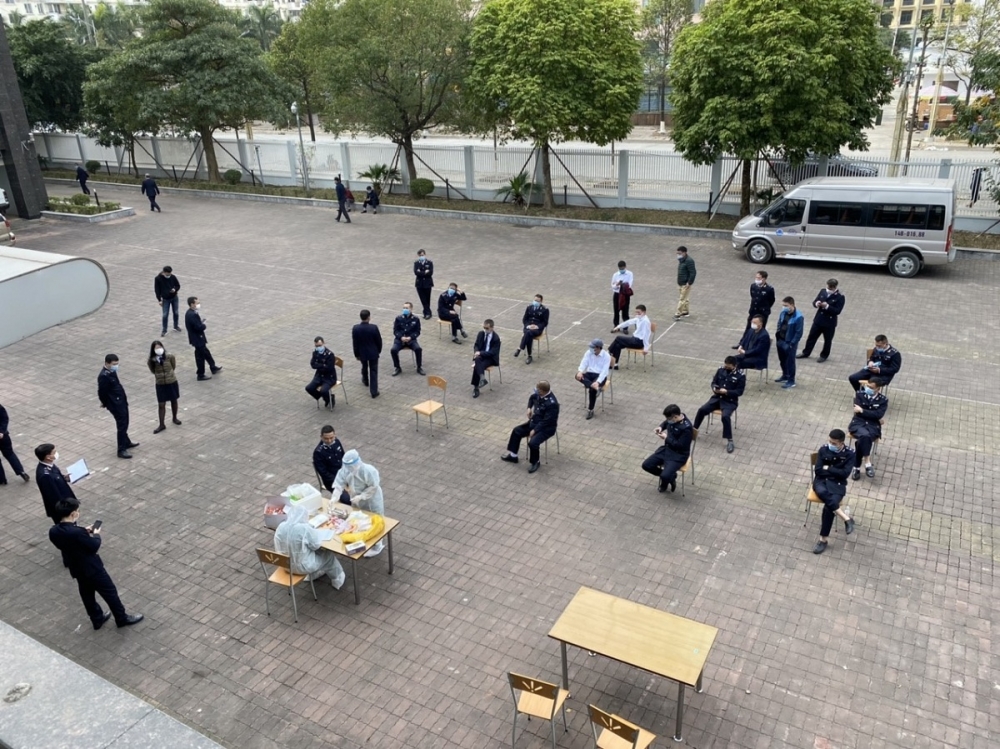 Hải quan Móng Cái triển khai xét nghiệm nhanh Covid-19