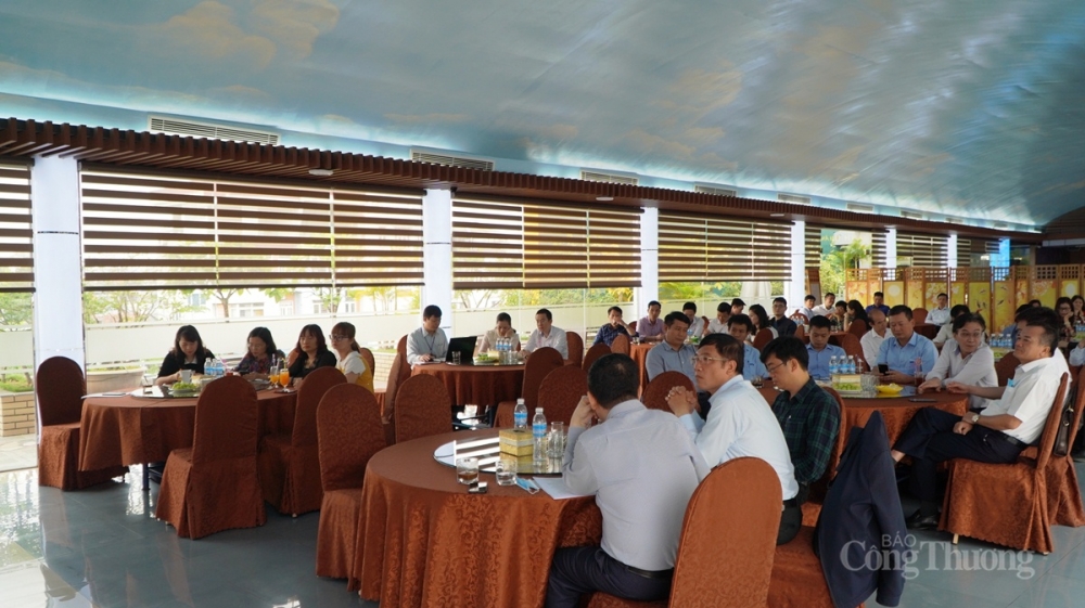 Hơn 60 đơn vị, doanh nghiệp và các cơ quan liên quan tham gia hội nghị