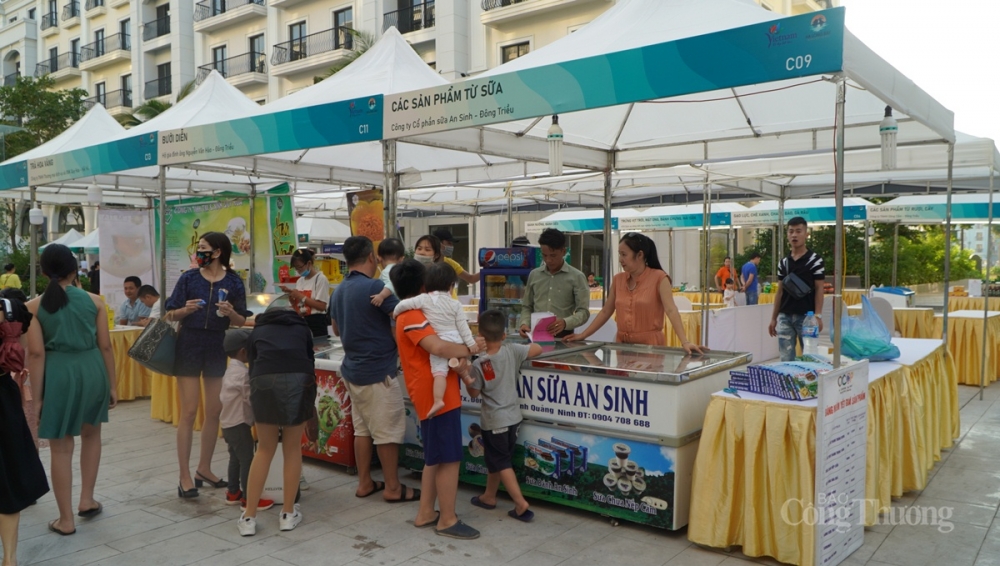 Tỉnh cũng dự kiến tổ chức hơn 150 sự kiện kích cầu du lịch đảm bảo an toàn phòng dịch trong năm 2021 với tinh thần hấp dẫn, rộng khắp trong toàn tỉnh.