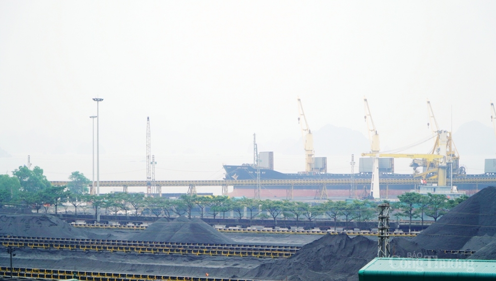 Trong quý 2/2021, tỉnh Quảng Ninh sẽ tỉnh sẽ tiếp tục tập trung tháo gỡ khó khăn, đảm bảo ngành Than ổn định sản xuất, sản lượng, doanh thu, đời sống người lao động.