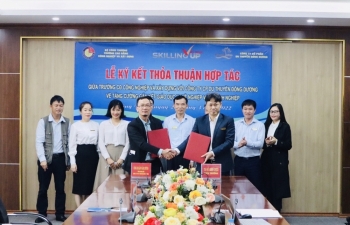 Trường Cao đẳng Công nghiệp và Xây dựng ký kết hợp tác với Công ty CP Du thuyền Đông Dương
