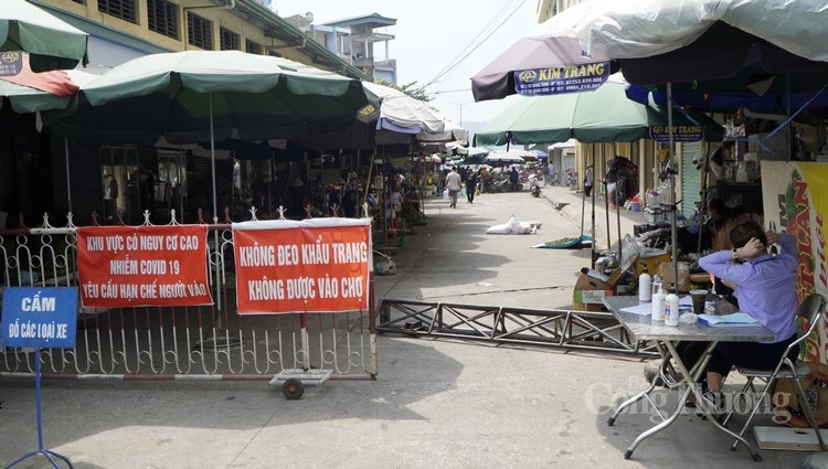 quang ninh vang bong khach du lich trong dip nghi le