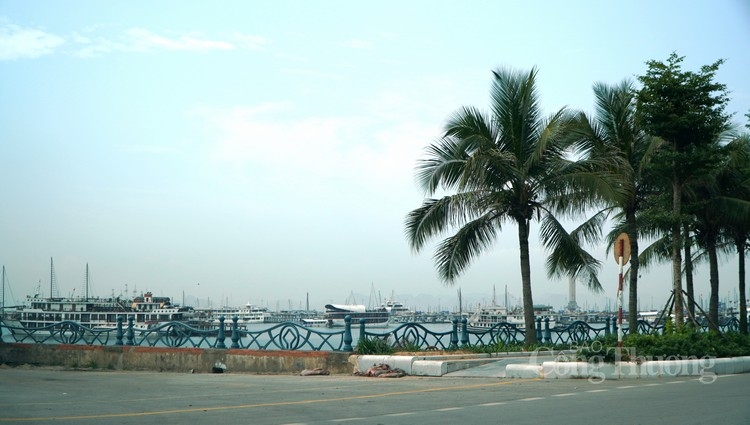 quang ninh vang bong khach du lich trong dip nghi le