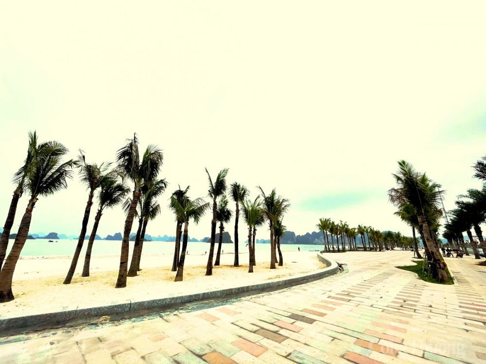 Bãi tắm Hòn Gai đã tương đối hoàn thiện, dự kiến sẽ được đưa vào hoạt động trong tháng 4/2021