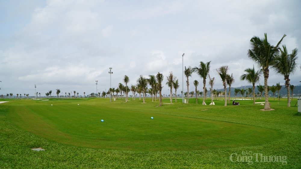 Sân golf Tuần Châu - sân golf có đường golf dài nhất Việt Nam sẽ được đưa vào sử dụng trong dịp lễ Sân golf Tuần Châu - sân golf có đường golf dài nhất Việt Nam sẽ được đưa vào sử dụng trong dịp lễ