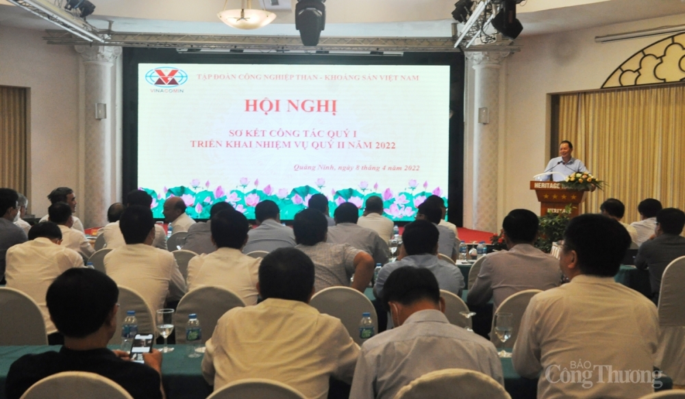 Đặng Thanh Hải, Tổng Giám đốc Tập đoàn Công nghiệp Than - Khoáng sản Việt Nam phát biểu tại Hội nghị sơ kết công tác quý I và triển khai nhiệm vụ quý II năm 2022 Đặng Thanh Hải, Tổng Giám đốc Tập đoàn Công nghiệp Than - Khoáng sản Việt Nam phát biểu tại Hội nghị sơ kết công tác quý I và triển khai nhiệm vụ quý II năm 2022