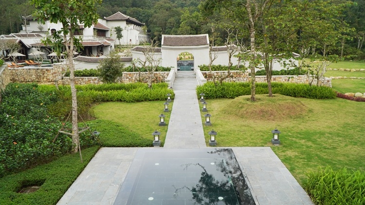 quang ninh noi long mot so hoat dong du lich tu 15