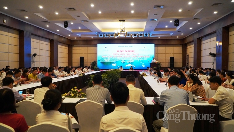 quang ninh chinh thuc co lien minh kich cau du lich