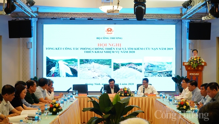 1653 phong chong thien tai 2