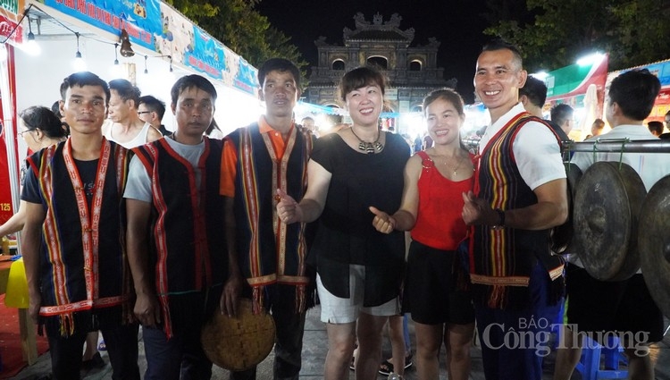 5140 le hoi am thuc 12