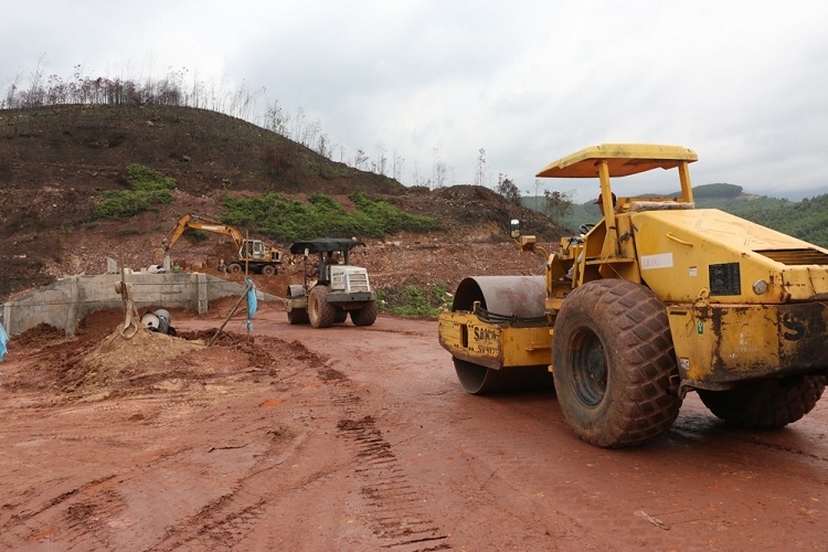 0710 thi cong cao toc van don mong cai