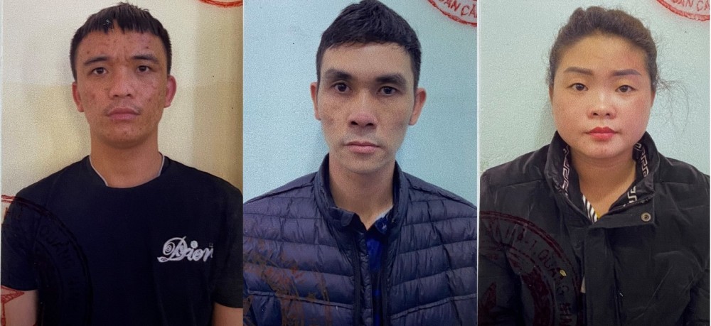 Từ trái qua phải: Đối tượng Bùi Văn Đua, Đào Văn Xuân, Lìa Thị Trú Từ trái qua phải: Đối tượng Bùi Văn Đua, Đào Văn Xuân, Lìa Thị Trú