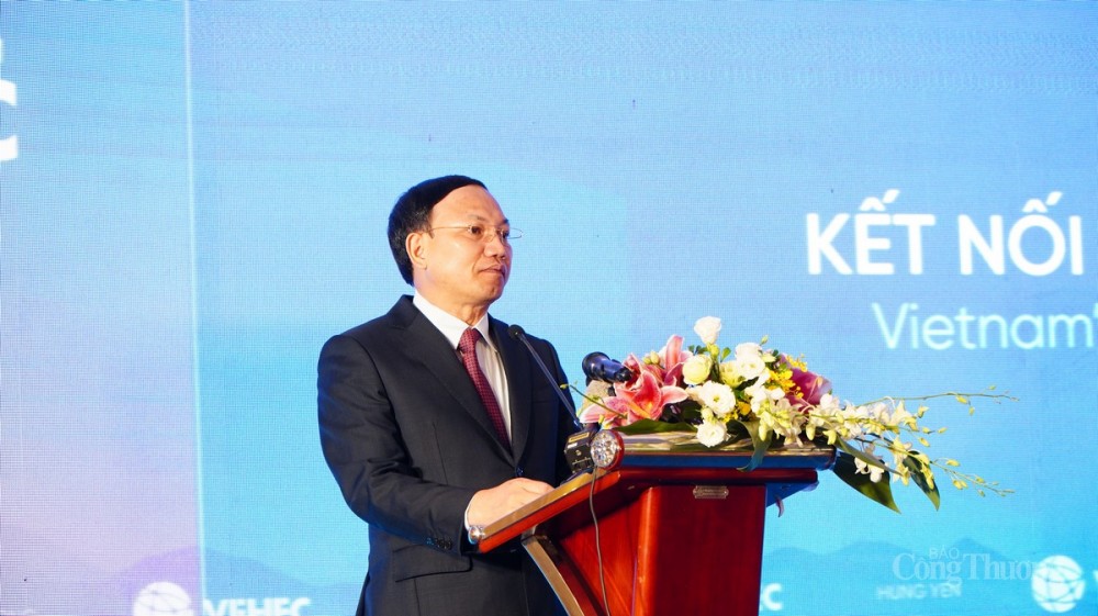 Tạo không gian phát triển mới từ kết nối kinh tế trục cao tốc phía Đông Tạo không gian phát triển mới từ kết nối kinh tế trục cao tốc phía Đông