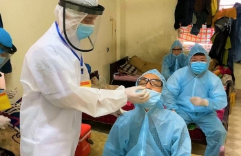 Công ty Than Hạ Long: Diễn tập tình huống phòng chống dịch COVID-19 tại chung cư công nhân