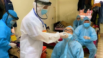 Hà Nội: Không bắt buộc xét nghiệm Covid-19 trẻ em dưới 12 tuổi